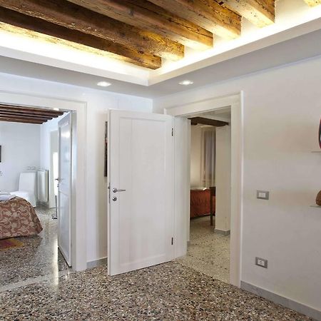 Ca Dell'Ambasciatore Venesia Bagian luar foto