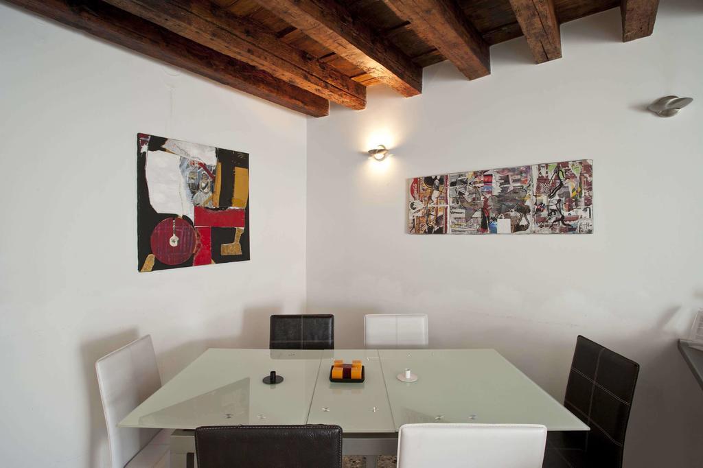 Ca Dell'Ambasciatore Venesia Bagian luar foto