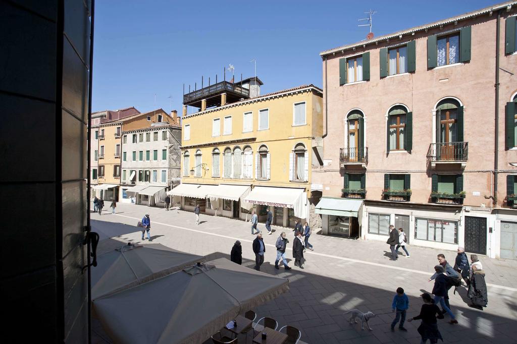 Ca Dell'Ambasciatore Venesia Bagian luar foto