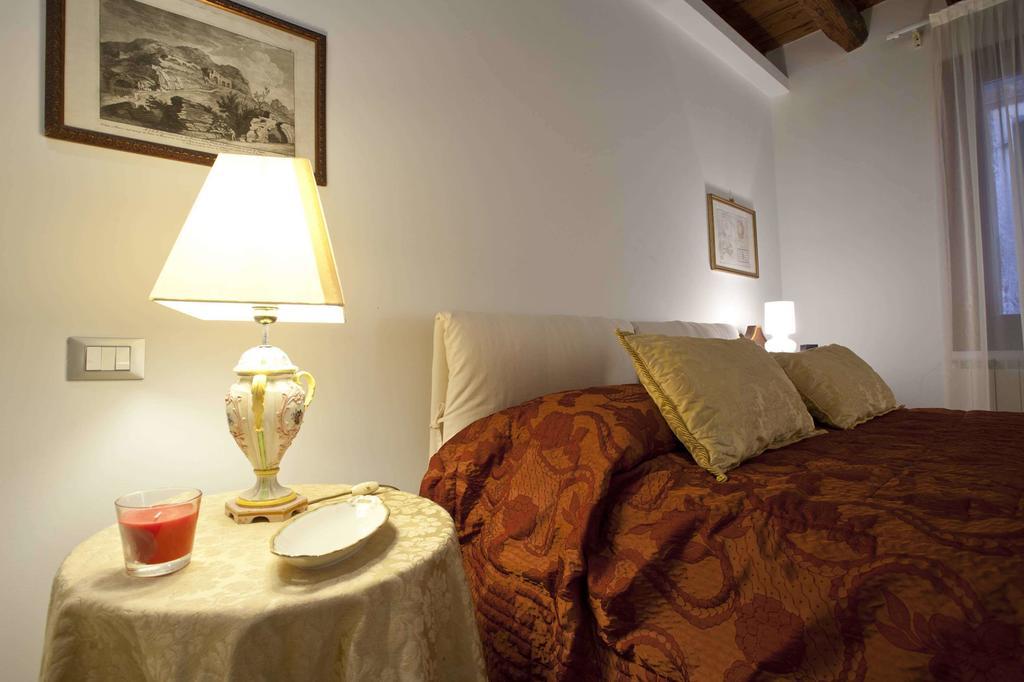 Ca Dell'Ambasciatore Venesia Bagian luar foto